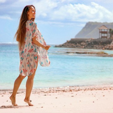 4 Alasan Banyak Bule Pilih Kenakan Baju Terbuka saat Berlibur di Bali