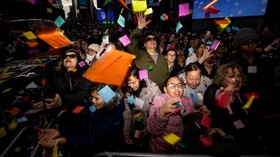 FOTO: Semarak Times Square Jelang Perayaan Malam Tahun Baru