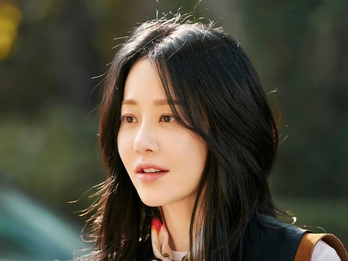 Go Hyun Jung dalam drama Namib/ Foto: Instagram.com/channel.ena.d/