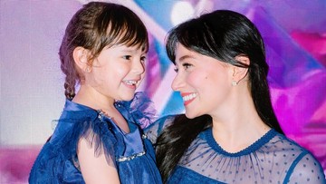 7 Potret Cantik Chloe Putri Semata Wayang Asmirandah yang Lahir di Hari Natal