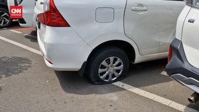 VIDEO: Ban Mobil Wisatawan Monas Digembosi