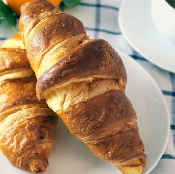 3 Etiket Makan Croissant Menurut Ahli yang Perlu Kamu Ketahui, Sudah Tahu Belum?