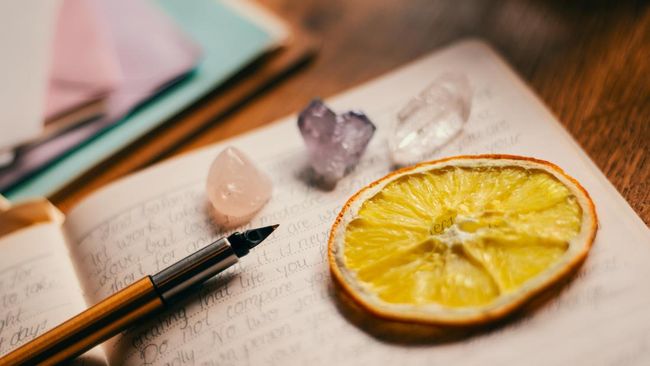 Mengenal Junk Journaling yang Lagi Ngetren di Tiktok, Cara Santai dan Tanpa Beban untuk Abadikan Momen