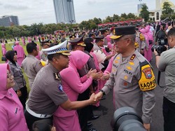 Ribuan Personel dan PNS Polri se-Jatim Naik Pangkat Jelang Tahun Baru