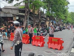Jalan ke Pantai Kuta Ditutup Total Jelang Malam Tahun Baru 2025