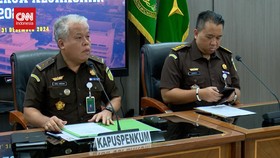 VIDEO: Kejagung Respons Putusan Helena Lim