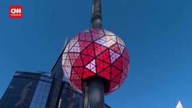 VIDEO: Uji Coba Bola Kristal Ikonik di New York Jelang Tahun Baru