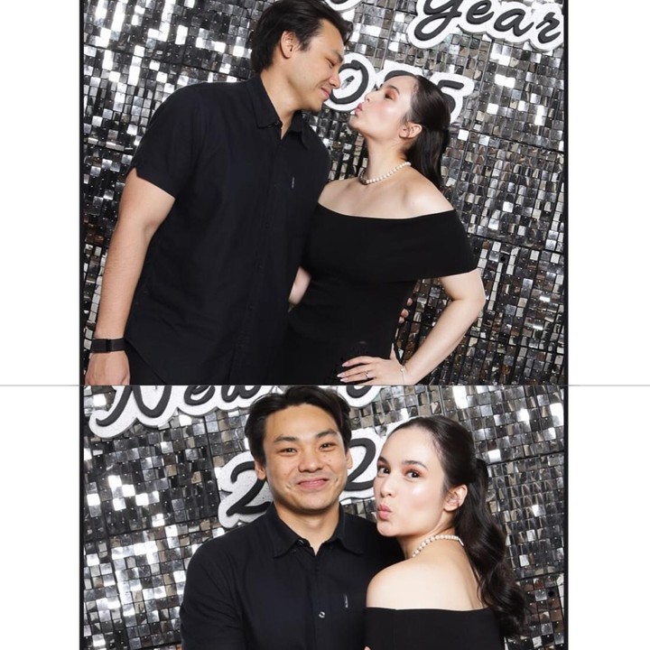 <p>Chelsea Islan menghabiskan malam pergantian tahun dengan suami dan teman-temannya. Ia mengadakan makan malam dan turut menyalakan kembang api. "Selamat tahun baru 2025," ujarnya. (Foto: Instagram: @chelseaislan)</p>