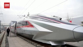 VIDEO: Melihat Kereta Api Tercepat dari China CR450, Capai 450 Km/Jam