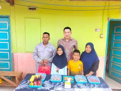Momen Nataru, PT GNI Beri Penghargaan untuk Karyawan Berprestasi