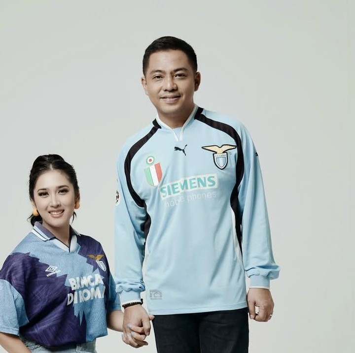 <p>Lalu istri Ade Govinda, Indi Arisa, tengah mengandung buah hati pertama mereka. Artinya pasangan ini juga akan melahirkan bayi bershio ular kayu tahun 2025. Kabar bahagia ini tiga bulan setelah pernikahan mereka 3 pada Agustus 2024. (Foto: @ade_govinda).</p>