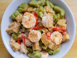 Resep Oseng Pare Tempe dan Udang yang Pedas Gurih Untuk Makan Siang