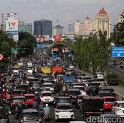 Jakarta Jadi Kota Termacet ke-7 di Dunia, Warganya Kehilangan 89 Jam karena Macet