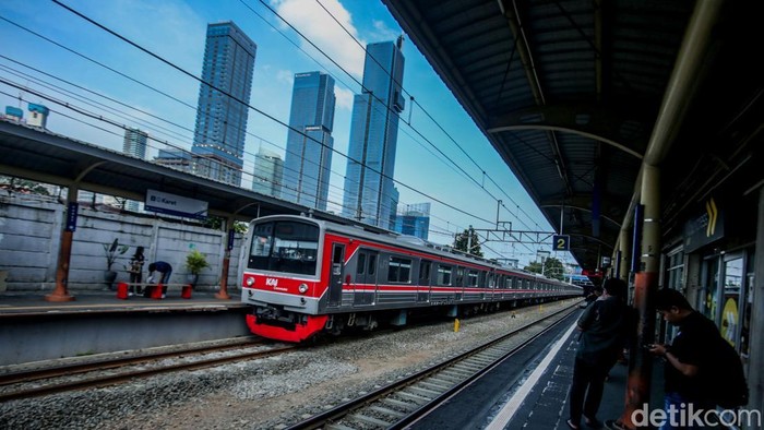 Stasiun Karet Akan Ditutup dan Pindah ke BNI City, Berapa Jarak Antar Keduanya?