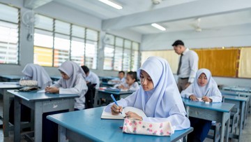 Wacana Sekolah Libur Penuh Selama Ramadan, MUI Beri Saran Begini Bun