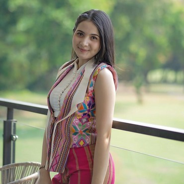 Klarifikasi Lengkap Bulan Sutena soal Video Syur Mirip Dirinya