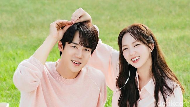 Jelang Tamat, Chae Soo Bin dan Yoo Yeon Seok Pilih Adegan Favorit dari Drama Korea When The Phone Rings