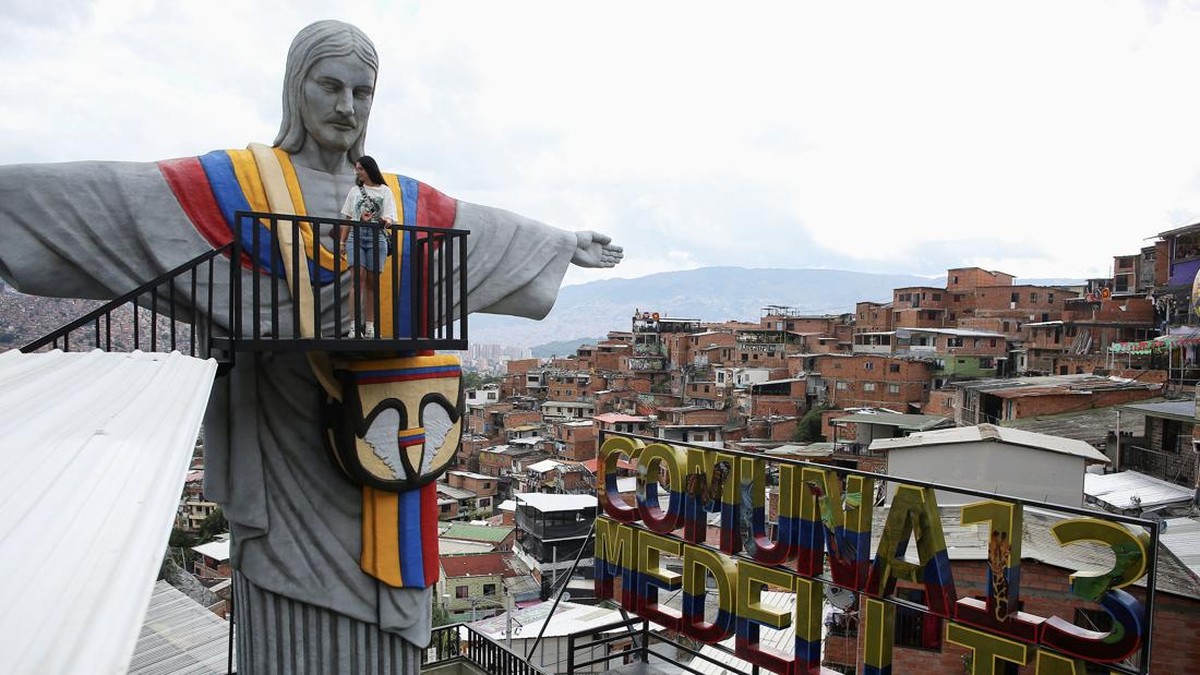FOTO: Mengunjungi Patung Yesus Cetak 3D Terbesar di Amerika Latin