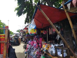 Pedagang Ngeluh Pembeli Takut ke Pasar Gembrong karena Tawuran di Bassura