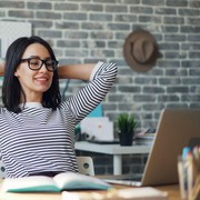 5 Cara Cerdas Menjalani Hidup yang Nyaman dan Bahagia, Meski Sibuk Bekerja!