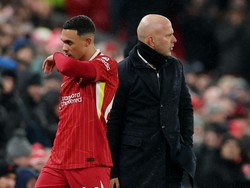Tak Risau Alexander-Arnold Pergi, Slot Yakin Temukan Pengganti
