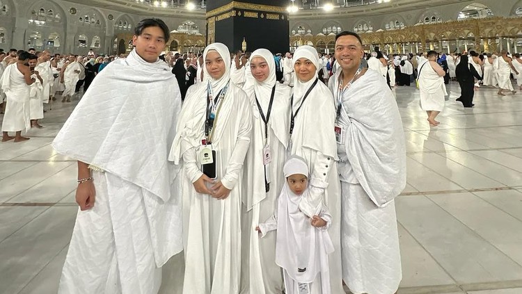 Artis Umrah di Awal Tahun 2025