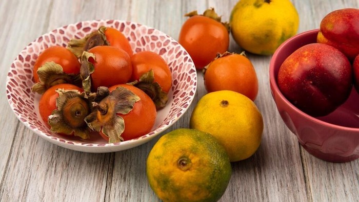 Ilustrasi aroma buah busuk/ Foto: Freepik.com/stockking