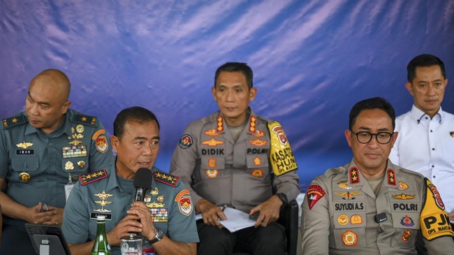Dua dari tiga prajurit AL yang terlibat penembakan bos rental di tol Tangerang-MErak adlaah anggota Kopaska Armada I.