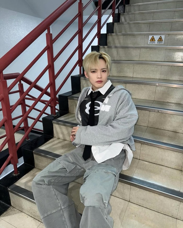 Lahir pada 22 November 2001, Chenle NCT menjadi idol K-Pop terakhir yang masuk dalam daftar ini. NCTzen, nama panggilan khusus untuk para penggemar NCT, pun berharap bahwa sang idola akan semakin bersinar di tahun Ular ini./ Foto: instagram.com/kh1000le
