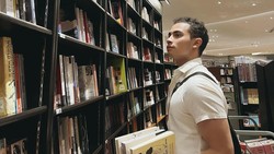 Dicatut Penipu, Omara Esteghlal Imbau Publik Hati-hati dengan Nomor Telepon Ini