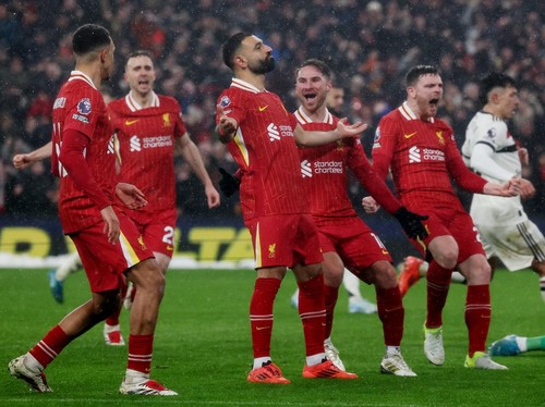 Robertson Sebut Salah Banyak Memberi Bantuan di Liverpool