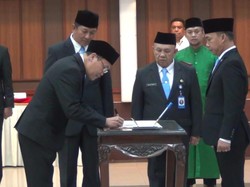 Menteri Wihaji Lantik Budi Setiyono Jadi Sekretaris Kemendukbangga