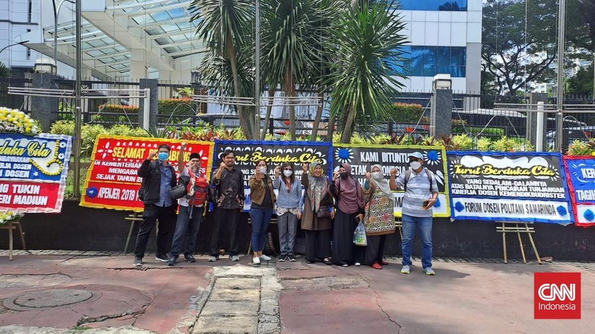 Duduk Perkara Tukin Dosen ASN Belum Dibayar Kemendikti Sejak 2020