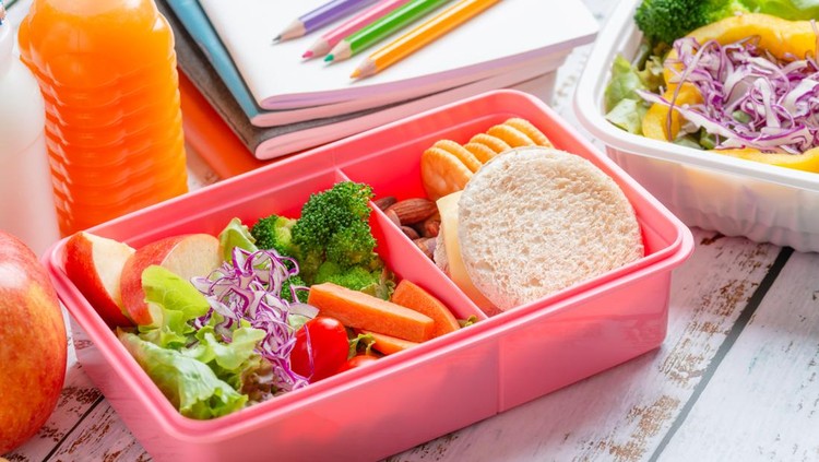 Bekal sekolah