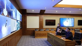 Kim Jong Un Klaim Sukses Uji Rudal Hipersonik, 12 Kali Kecepatan Suara