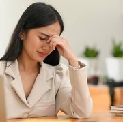 3 Trik Psikologi Biar Nggak Mudah Panik saat Tertekan dan Banyak Masalah