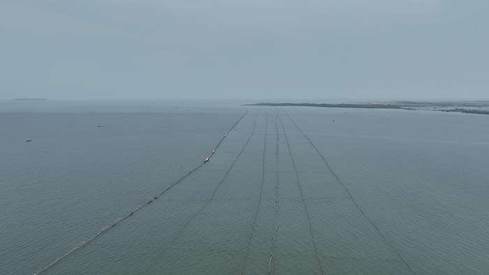 Pagar misterius di Laut Tangerang