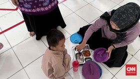 Tak Habiskan Makanan, Banyak Murid PAUD Jaktim Bawa Pulang Paket MBG