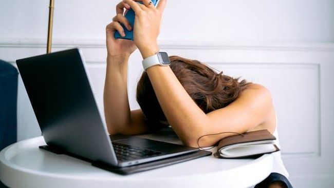 5 Cara Mengatasi Burnout untuk Mental yang Lebih Sehat