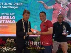 Walkot Eri Ngaku Bangga dengan Shin Tae-yong: Suwun Coach