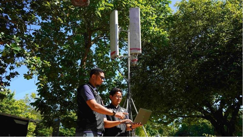 Sinergi Untuk Negeri adalah sebuah inisiatif unggulan yang dihadirkan oleh Telkomsel, salah satu perusahaan telekomunikasi terbesar di Indonesia.