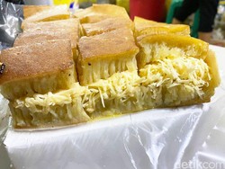 Ini Sebabnya Makan 2 Potong Martabak Manis Sudah Kenyang