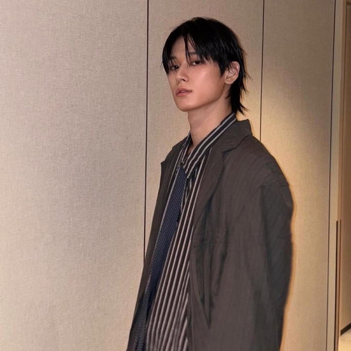 <p>Juyeon The Boyz berada di posisi tujuh daftar idol K-Pop tertampan di dunia. Ini merupakan tahun pertama bagi musisi kelahiran 1988 tersebut menyandang predikat Most Handsome Faces 2024 versi TC Candler. (Foto: Instagram @tbzuyeon)</p>