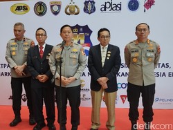 Kapolri Terbitkan SK untuk Tingkatkan Kompetensi Satpam