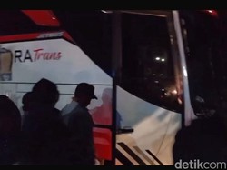 Bus Pariwisata Tabrak Mobil-Motor di Kota Batu,  4 Orang Dilaporkan Tewas