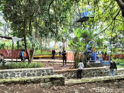 Cara Pemkot Bandung Antisipasi Pemburu Koin di Taman Kota