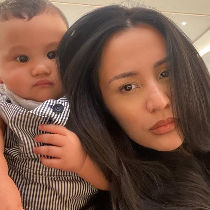 <p>"Aduhhh aduhhhh lucunyaaaa," kata seorang netizen dengan menyisipkan emotikon hati. "Wah, puji Tuhan sudah tambah besar anak ganteng ini. Sehat selalu ya nak, bertumbuh dengan sehat," ujar netizen lainnya. (Foto: Instagram: @angelpieters)</p>