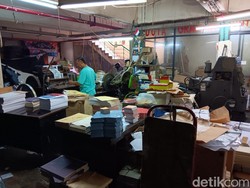 Pusat Percetakan di Tebet Barat KO dari Undangan Digital