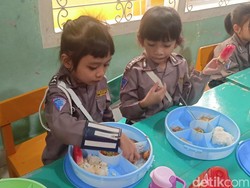 Khawatir Tulang Ikan Jadi Alasan Anak TK di Palembang Kurang Minati Menu MBG