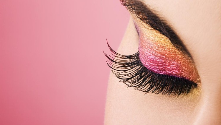 Ilustrasi eye shadow